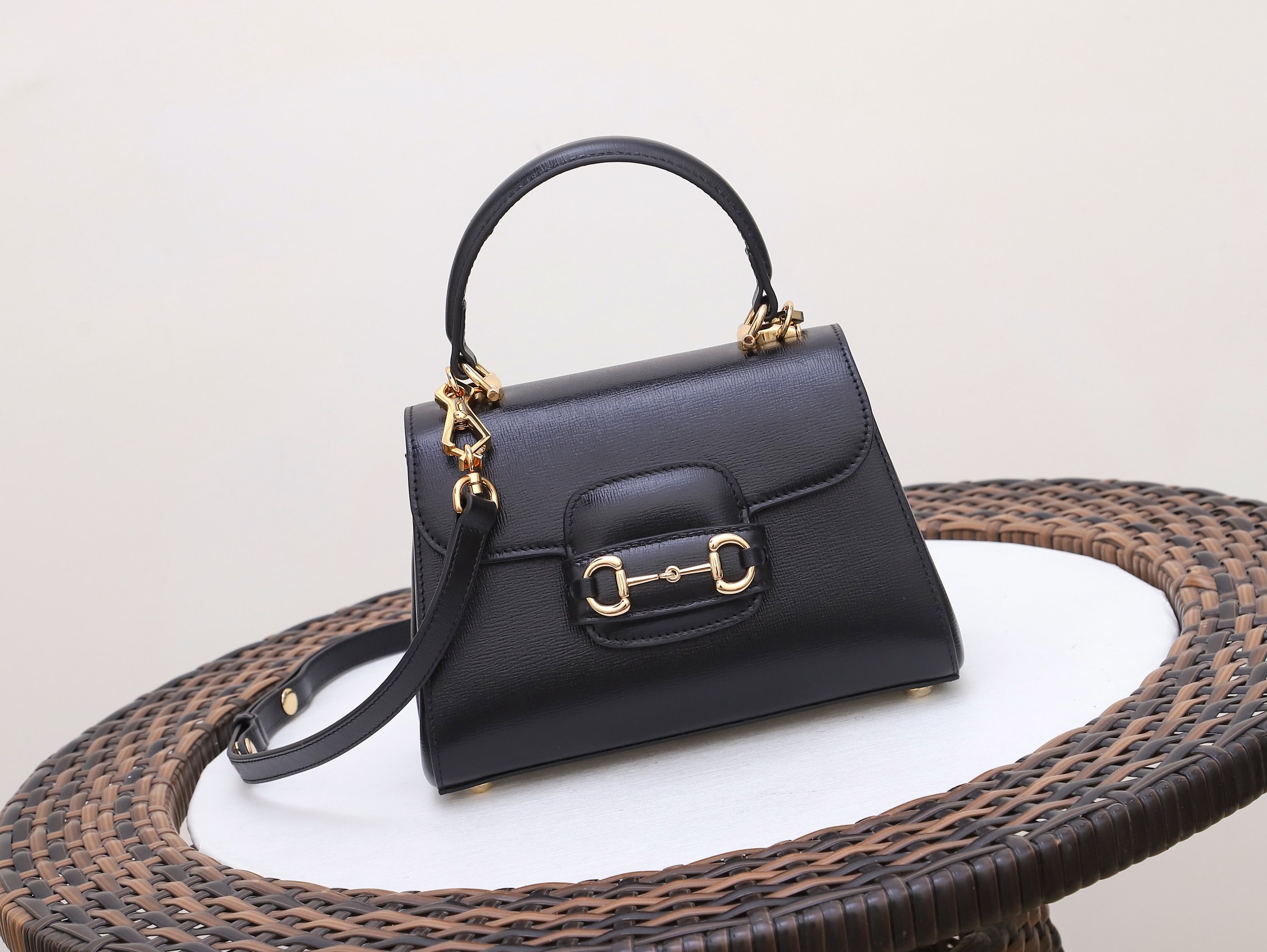 Europe Mini Gucci Bag (22*10.5*16cm)