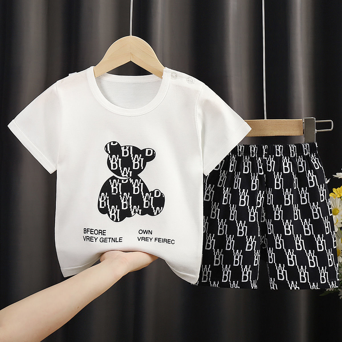 [Lynn's Store] Summer children's short-sleeved sports suit boys and girls t-shirt shorts 0-6 years old baby children's clothing baby half-sleeved summer clothing