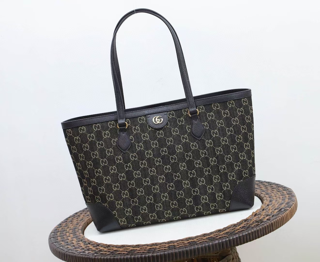 Europe Gucci Tote Bag